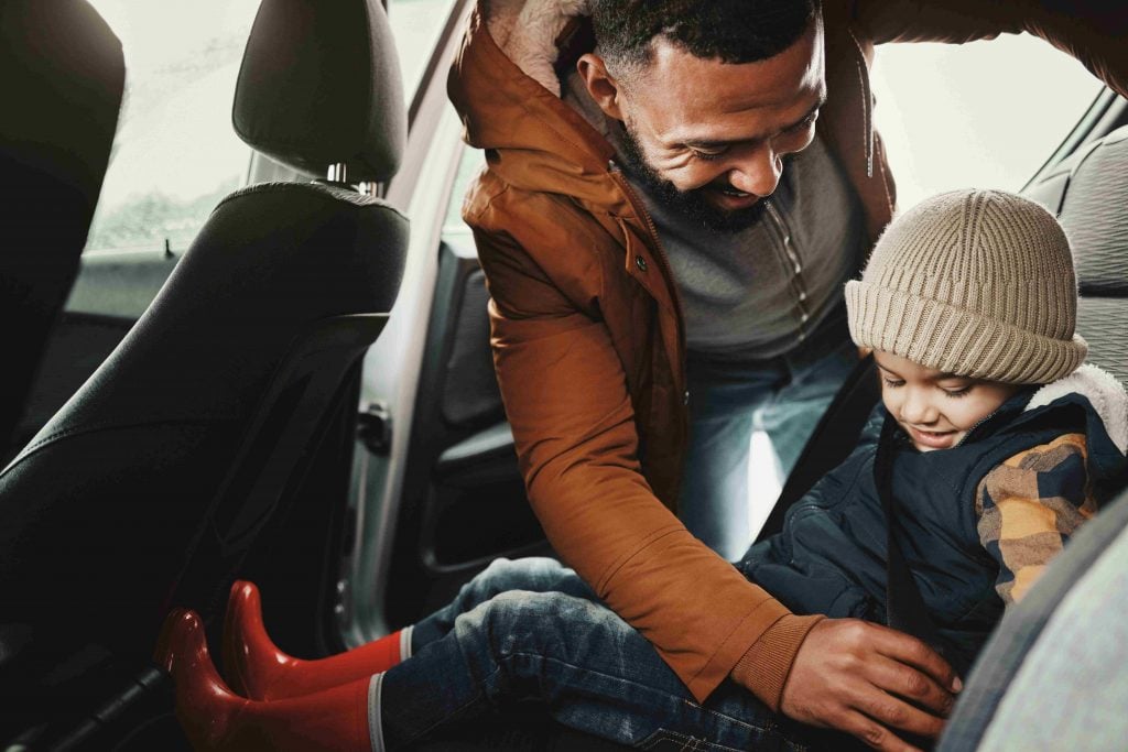 protéger ses enfants en voiture.